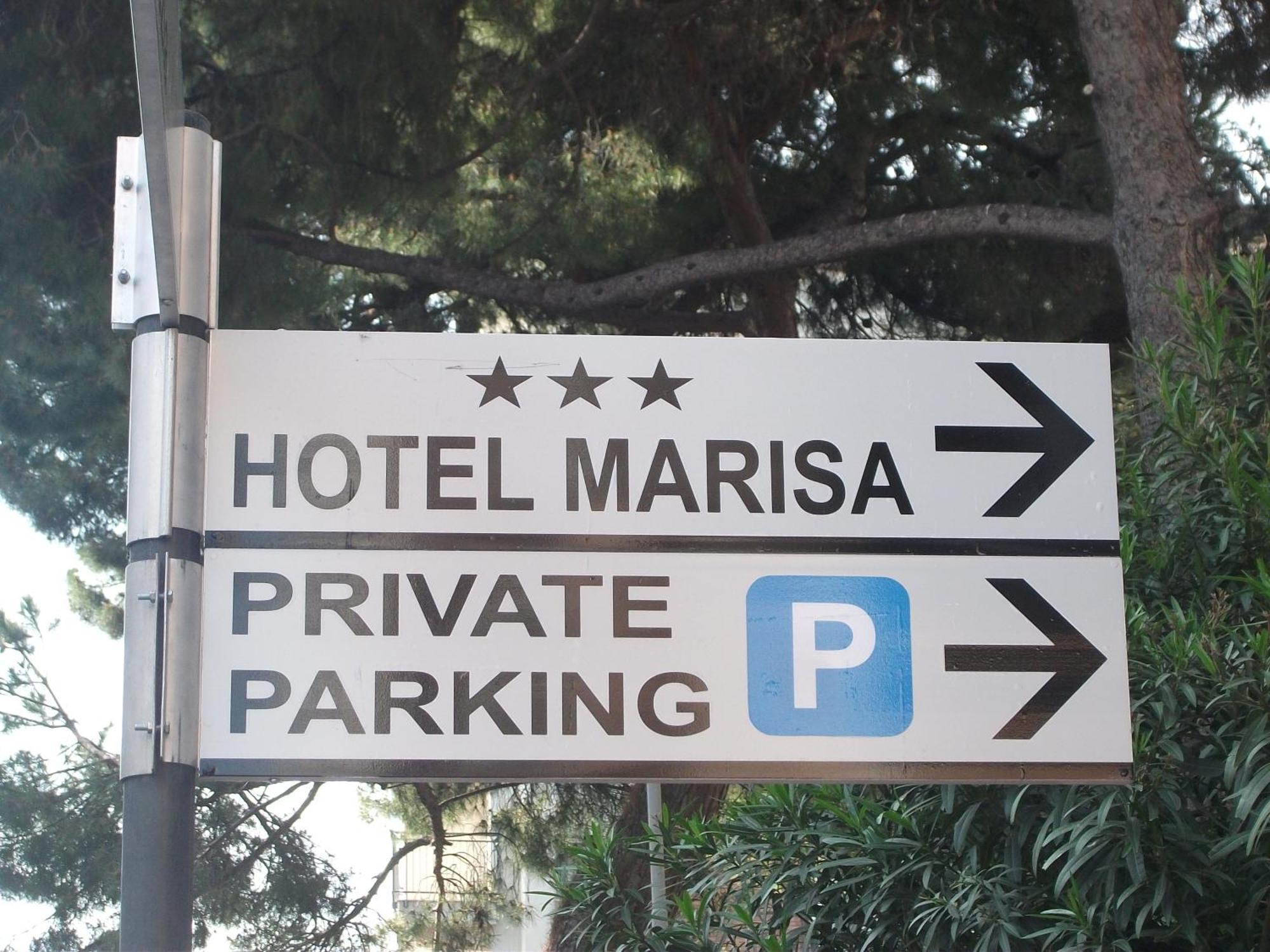 Hotel Marisa Albenga Exterior photo